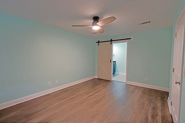 Building Photo - 8882 White Ibis Way