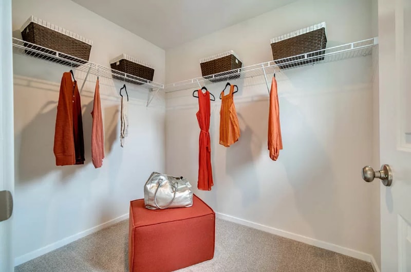 Building Photo - 888 N 18th Ave