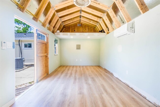 Building Photo - 4519 Martha Ave