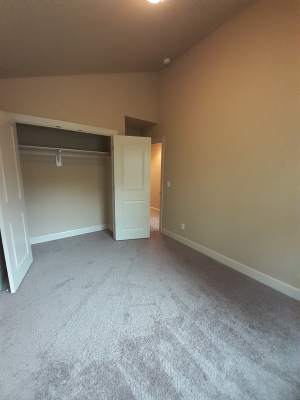 Building Photo - 1523 Lincoln St