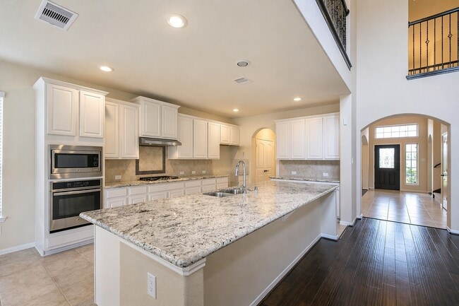 Building Photo - 2919 Iris Gable Ct