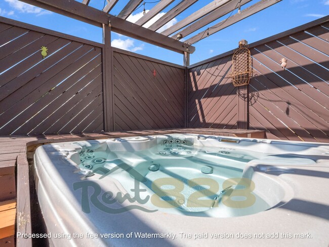 Building Photo - 243 Wildbriar Rd