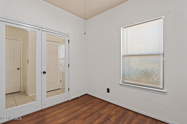 Building Photo - 14685 Holsteiner Ct