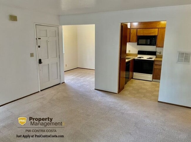 Building Photo - 1171 Honey Trail