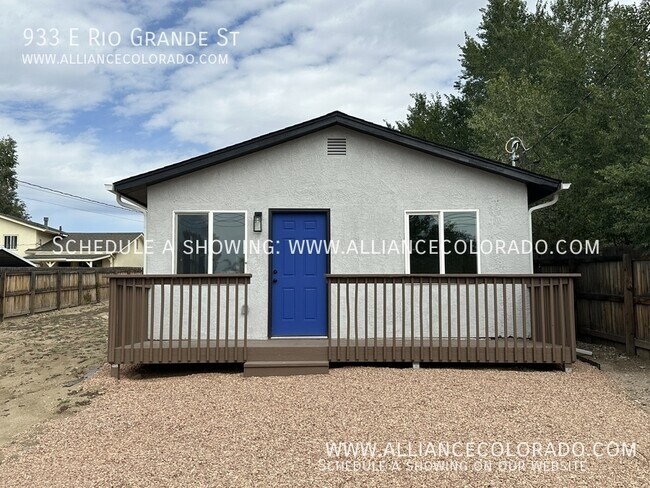 Primary Photo - 933 E Rio Grande St