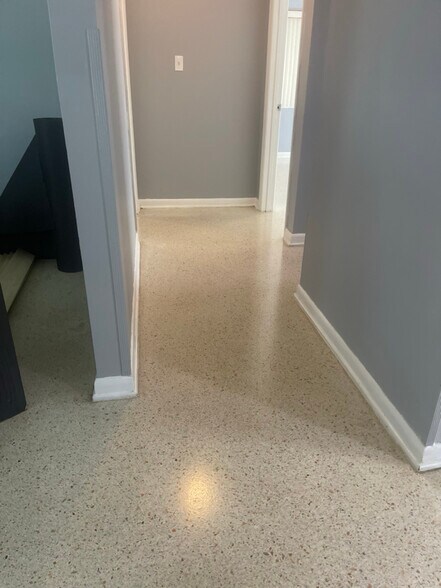 Building Photo - 2315 Coolidge Rd