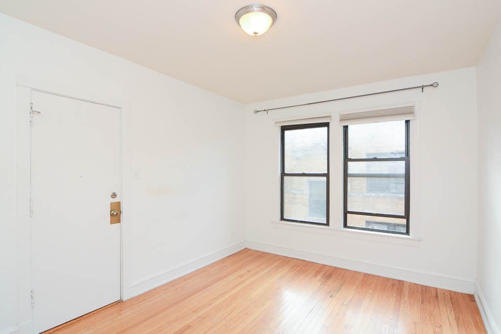 Building Photo - 2651 N Spaulding Ave