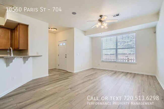 Building Photo - 10550 Paris St
