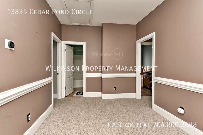 Building Photo - 13835 Cedar Pond Cir