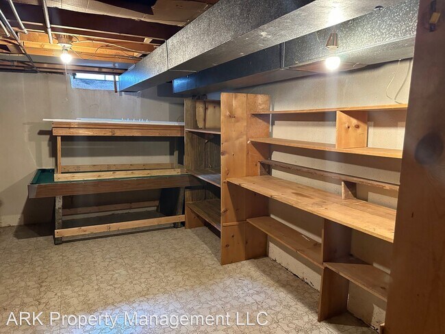 Building Photo - 3 br, 1.5 bath House - 29219 Ohmer