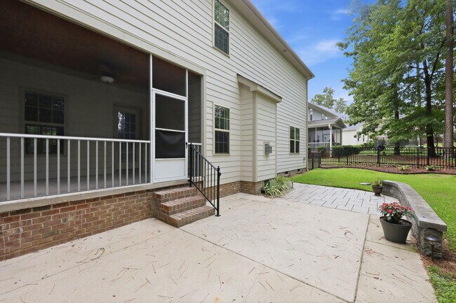 Building Photo - 265 Heather Brook Cir