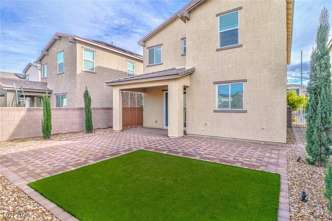 Building Photo - 3758 Bright Aquarius Ln