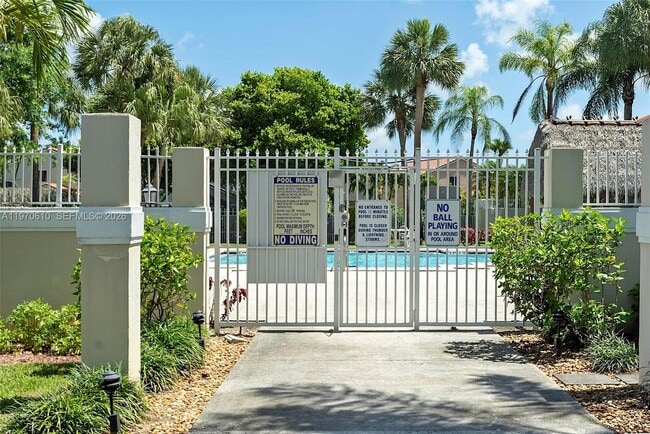 Building Photo - 706 NW 108th Terrace