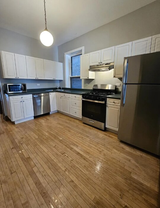 Building Photo - 3727 N Wayne Ave