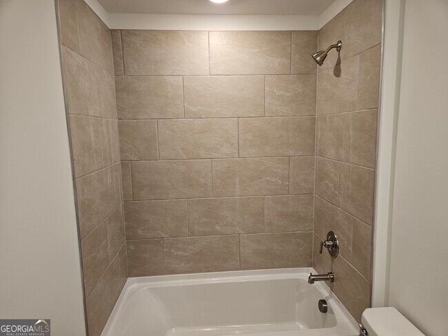 Building Photo - 97 Andalusa Ct
