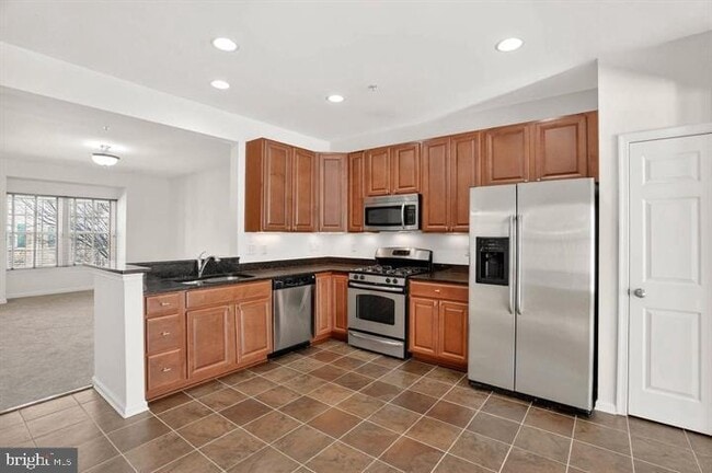 Building Photo - 6625 Latrobe Falls