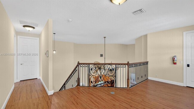 Building Photo - 5960 NW 79th Way
