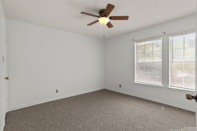 Building Photo - 10138 Sandbrook Hill