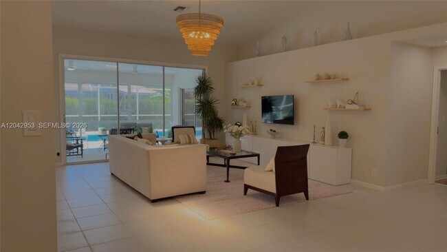 Building Photo - 165 Cypress Trce