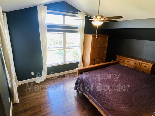 Building Photo - 381 lodgewood Lane