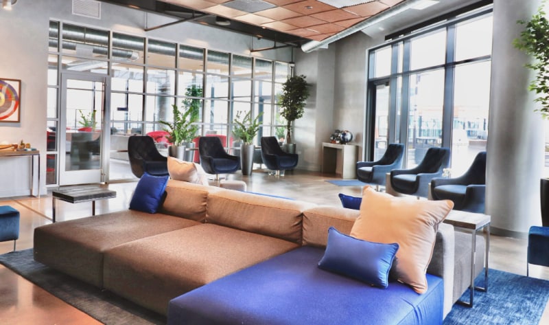 Building Photo - 1040 W Addison St