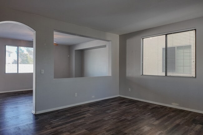 Building Photo - 9222 Cazador St