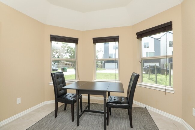 Building Photo - 6615 Goldspier St