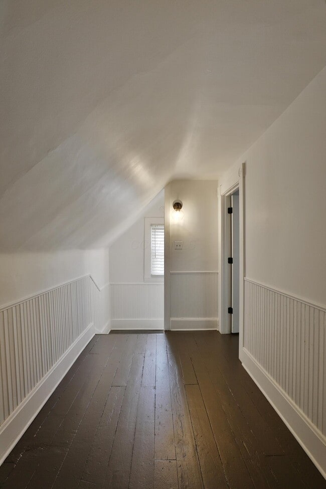 Building Photo - 476 Zimpfer St