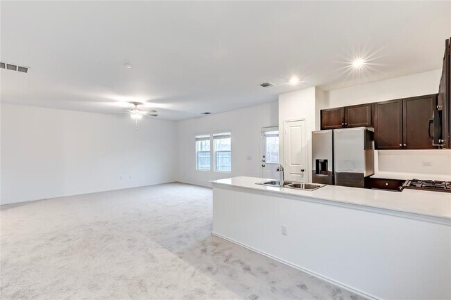 Building Photo - 7706 Poppy Petal Dr