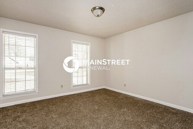 Building Photo - 4 Bedroom Pet-Friendly Home in GERMANTOWN, TN with Main Street Renewal