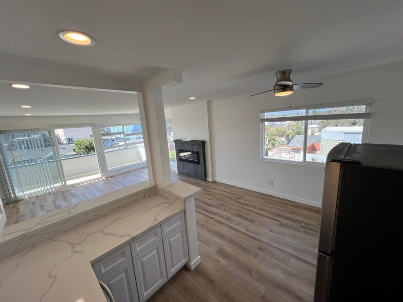 Building Photo - 20 29th Ave