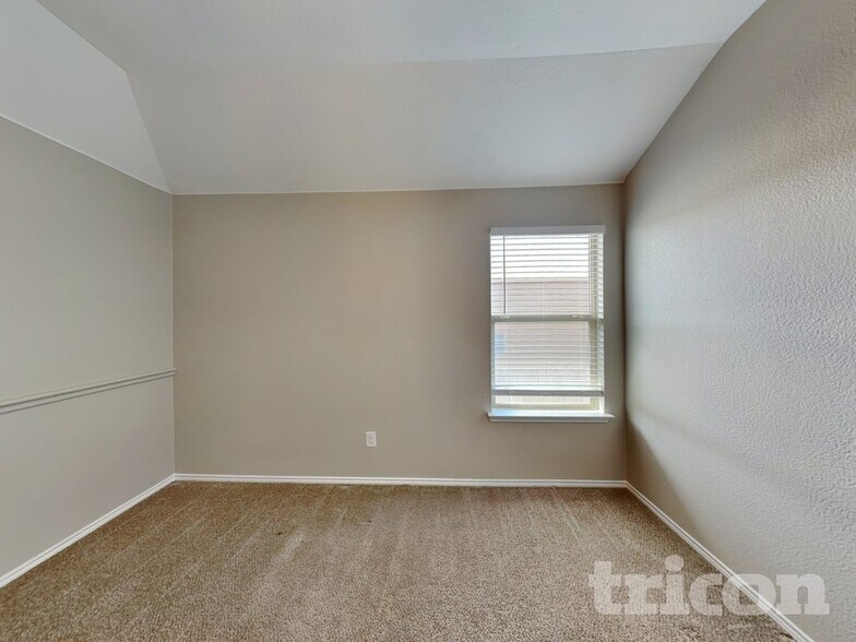 Building Photo - 10401 Turning Leaf Trail