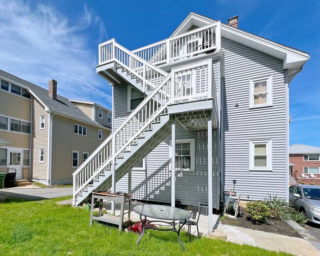 Building Photo - 16 Kimball Rd