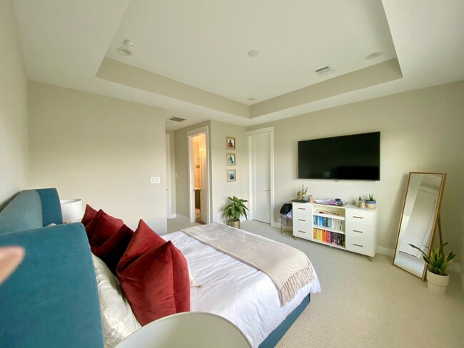 Building Photo - 1711 Freeman St