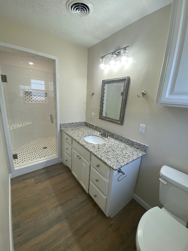 Building Photo - 1417 Claremont Terrace