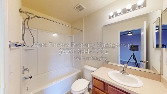 Building Photo - 72 Whitland Wy