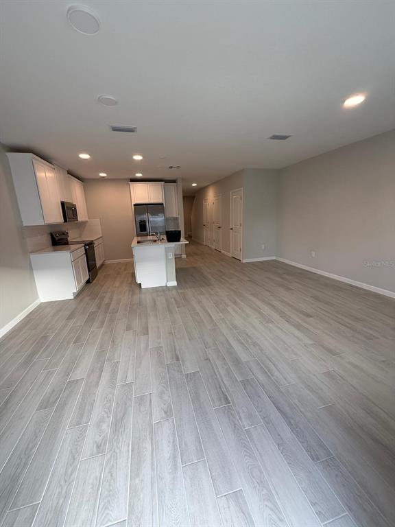 Building Photo - 14910 Harvest St