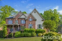 Building Photo - 5840 Cool Springs Dr