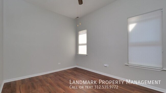 Building Photo - 4537 S King Dr