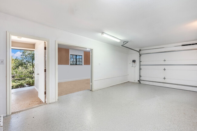 Building Photo - 29224 Seabiscuit Dr