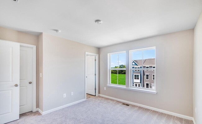 Building Photo - 28 Bigler Rd