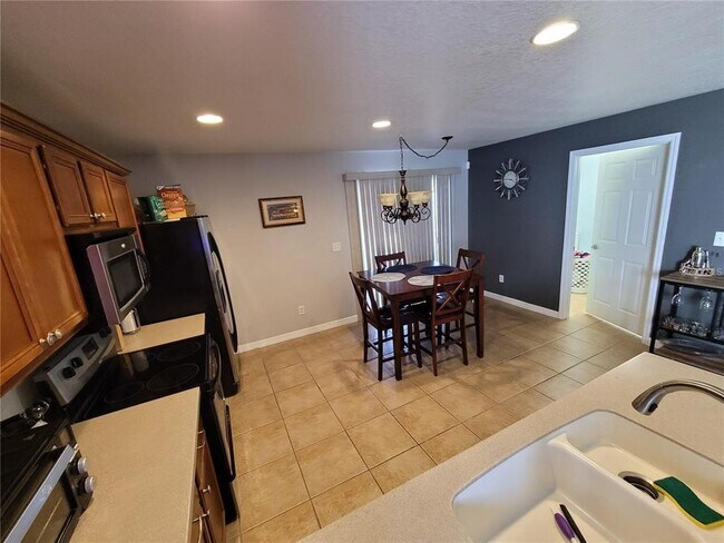 Building Photo - 5112 Dancing Bay Ln