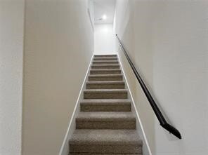 Building Photo - 27922 Western Crk Ct