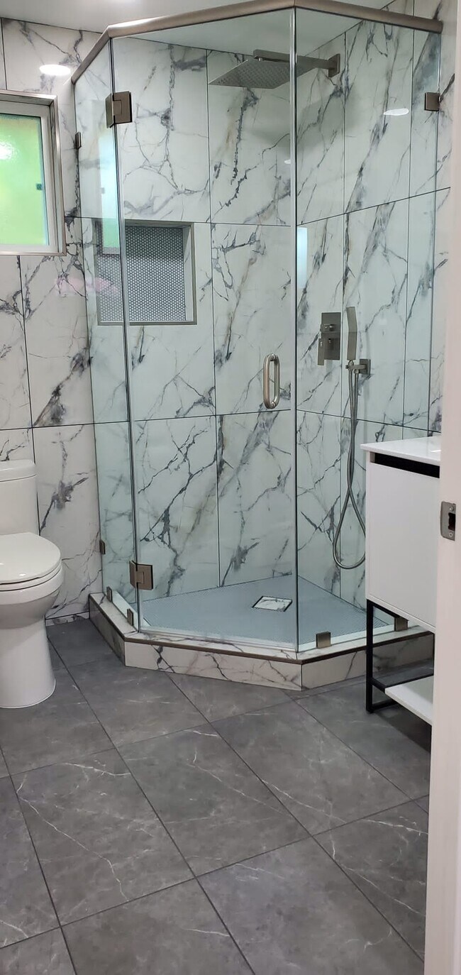 Building Photo - 12402 Killion St