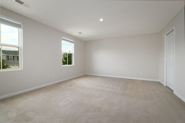 Building Photo - Single Family Home