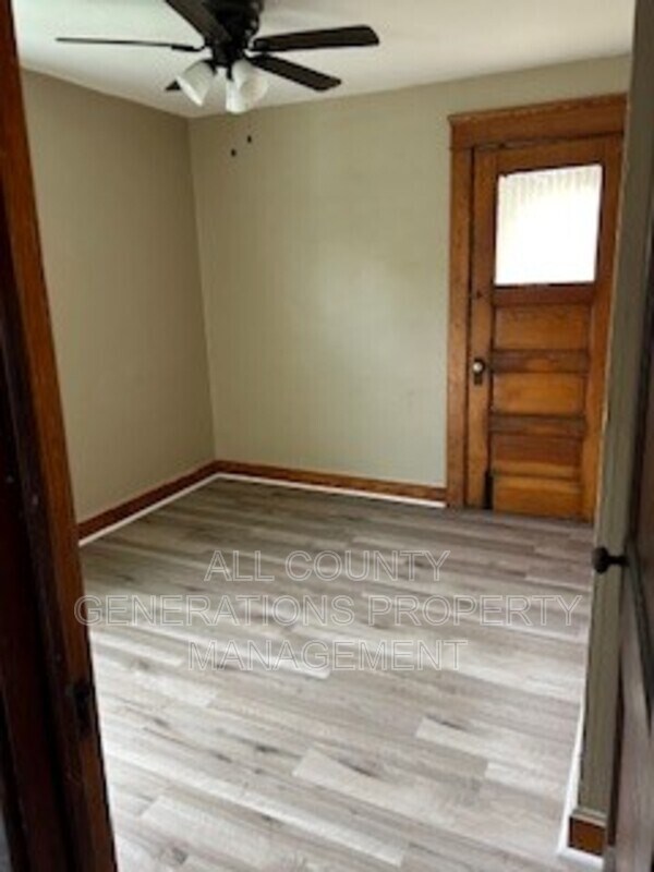 Building Photo - 7700 Goodman Ave