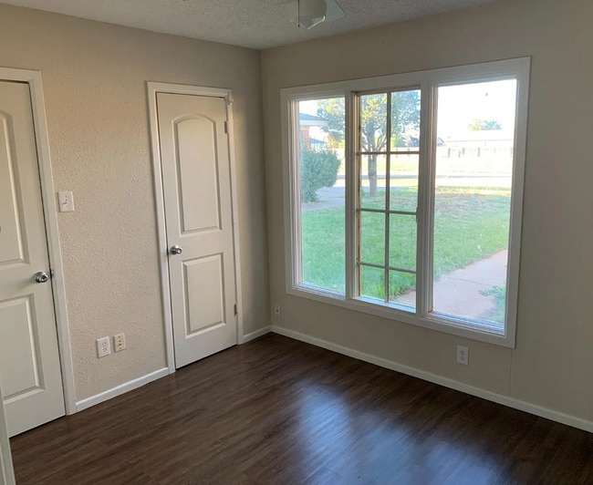 Building Photo - 1305 80th St