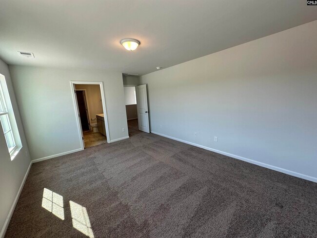 Building Photo - 338 Hardwick Dr