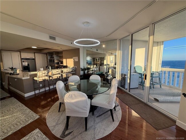 Building Photo - 9960 S Ocean Dr