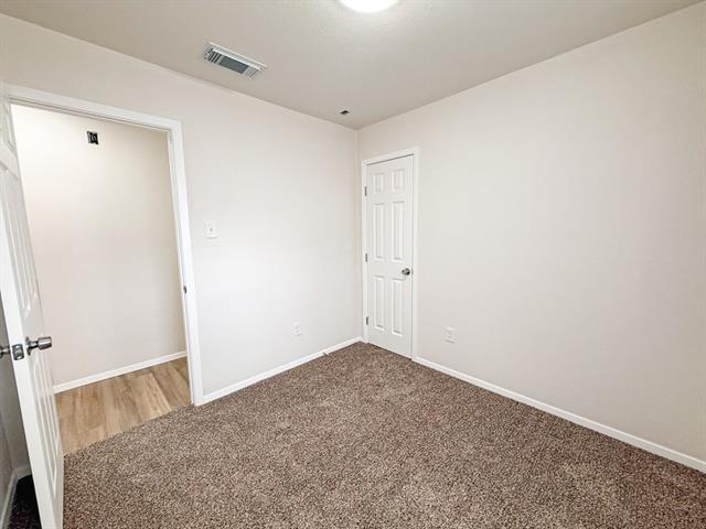 Building Photo - 110 Marigold Dr